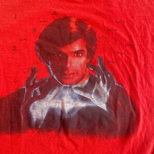 Vintage Tee David Copperfield, Magician, red classic tee shirt.